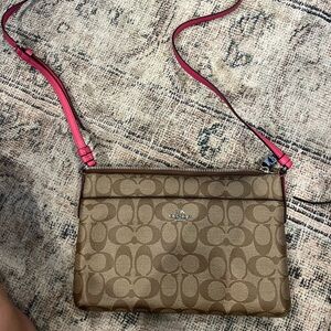 Coach Signature East West Pop Crossbody Bag